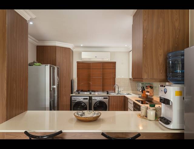 3 BEDROOM HOUSE FOR SALE IN UMHLALI GOLF ESTATE